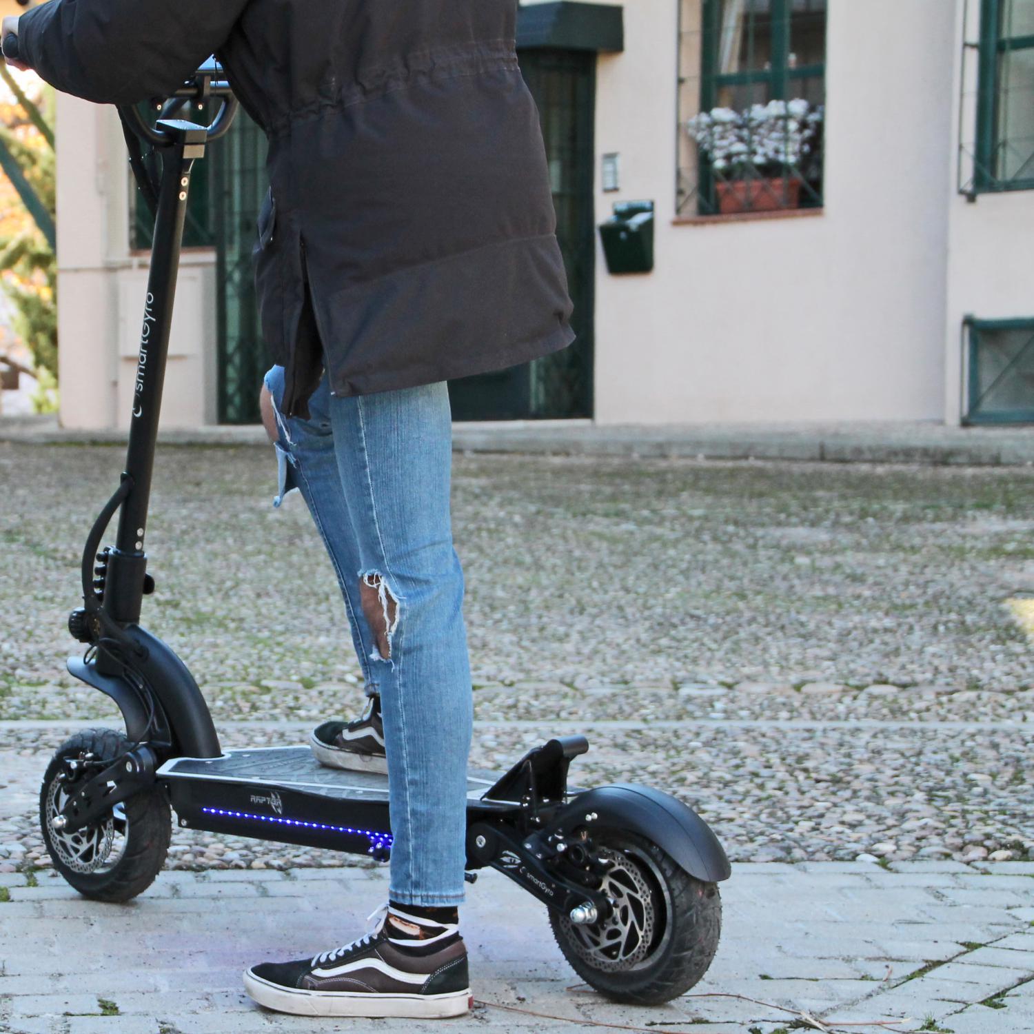 Nuevo Patinete eléctrico smartGyro Rockway EVO